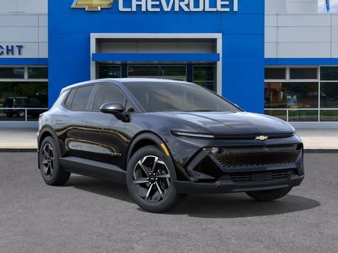 New 2026 Chevrolet Equinox EV LT w/ Comfort Package image 31