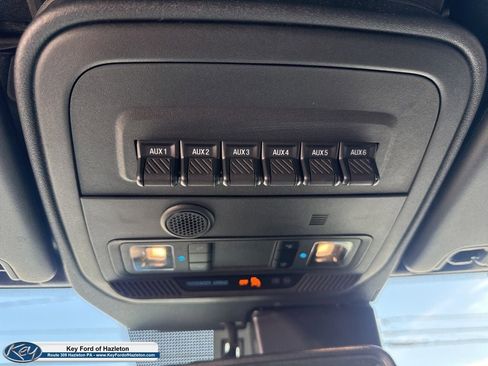 Used 2023 Ford Bronco Outer Banks AWD/4WD image 34