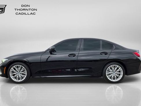 Used 2023 BMW 330i Sedan w/ Premium Package RWD image 2