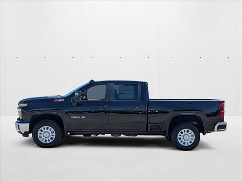New 2026 Chevrolet Silverado 3500 LT w/ Safety Package image 8
