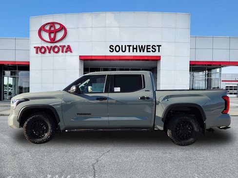 New 2026 Toyota Tundra SR5 image 3