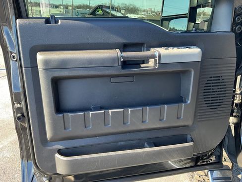 Used 2013 Ford F250 Lariat w/ Chrome Pkg image 20