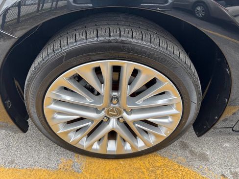 Used 2014 Lexus ES 350 image 26