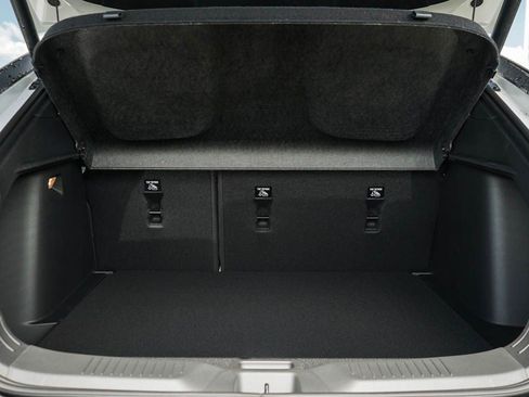 New 2026 Buick Envista Sport Touring w/ Convenience I Package FWD image 8