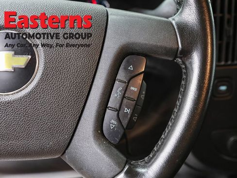 Used 2021 Chevrolet Express 2500 w/ Driver Convenience Package RWD image 16