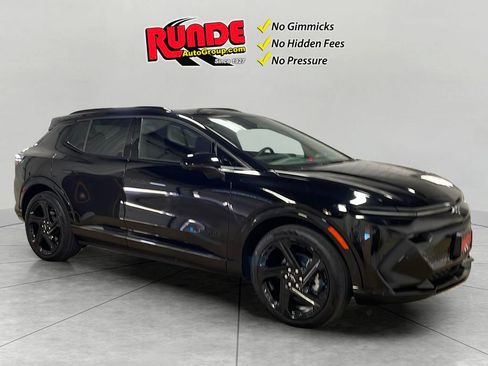 Used 2024 Chevrolet Equinox EV RS FWD image 7