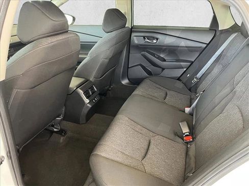 Used 2025 Honda Accord SE image 10