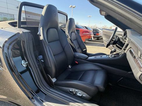 Used 2019 Porsche 911 Turbo S image 15