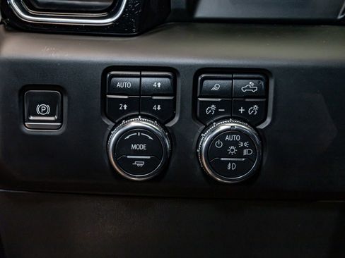 Used 2023 GMC Sierra 1500 Denali w/ Denali Reserve Package image 16