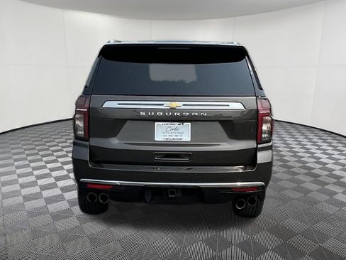 Used 2021 Chevrolet Suburban High Country w/ Premium Package AWD/4WD image 5
