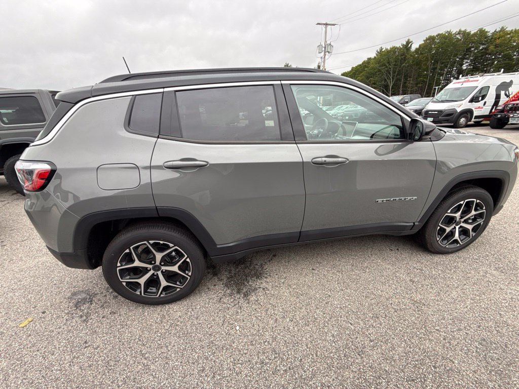 New 2026 Jeep Compass Limited AWD/4WD image 6