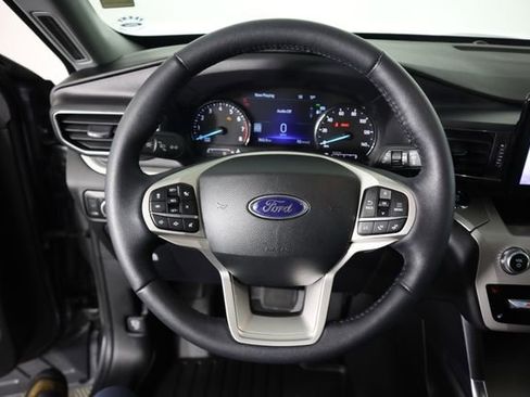 Used 2023 Ford Explorer XLT w/ Equipment Group 202A image 43