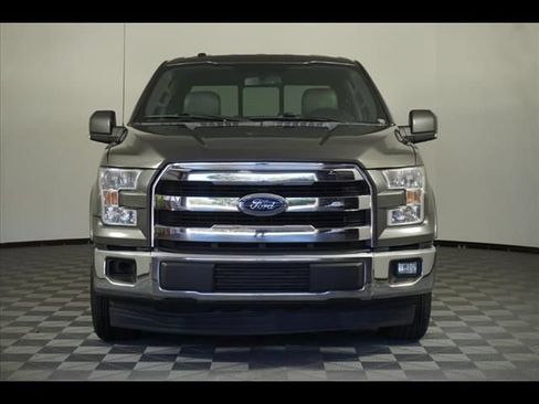 Used 2017 Ford F150 Lariat RWD image 2