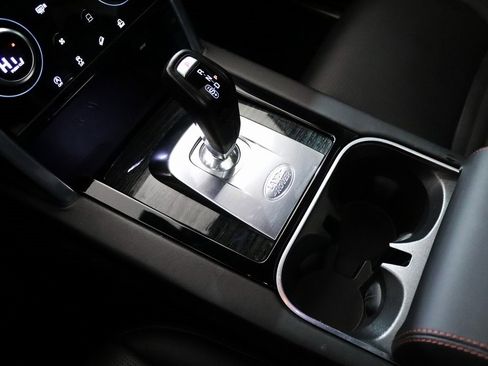 Used 2020 Land Rover Discovery Sport SE R-Dynamic image 22