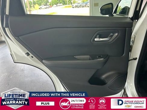 Used 2024 Nissan Rogue SV AWD/4WD image 20