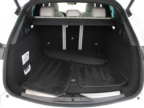 Used 2023 Maserati Grecale Modena image 9