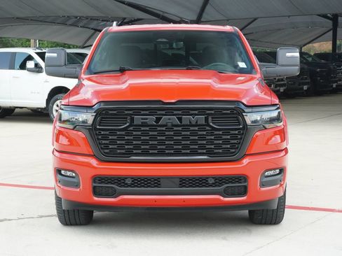 Used 2025 RAM 1500 Big Horn AWD/4WD image 7