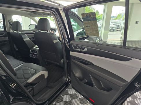 New 2026 Volkswagen Atlas Peak Edition AWD/4WD image 35