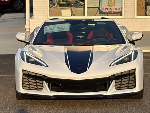 New 2027 Chevrolet Corvette Grand Sport w/ Stealth Interior Trim Package RWD image 2