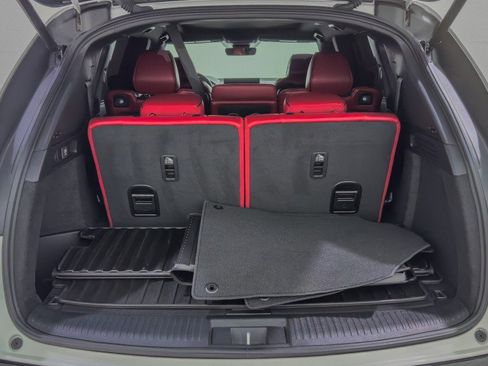 Used 2024 Acura MDX A-Spec image 9