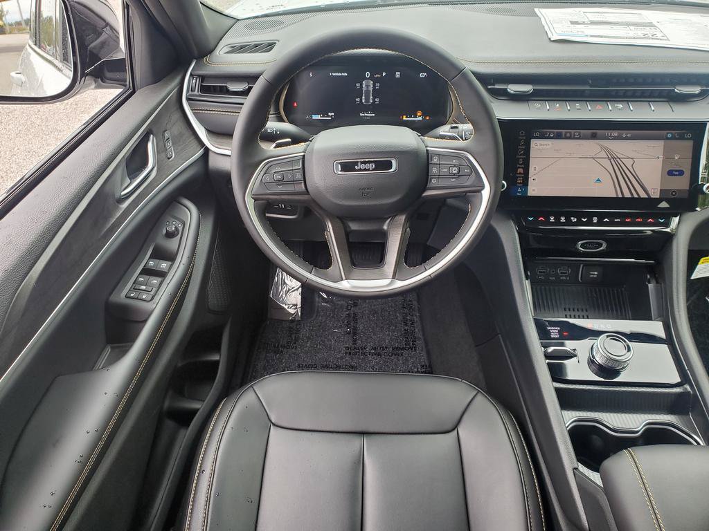 New 2026 Jeep Grand Cherokee Limited AWD/4WD image 10