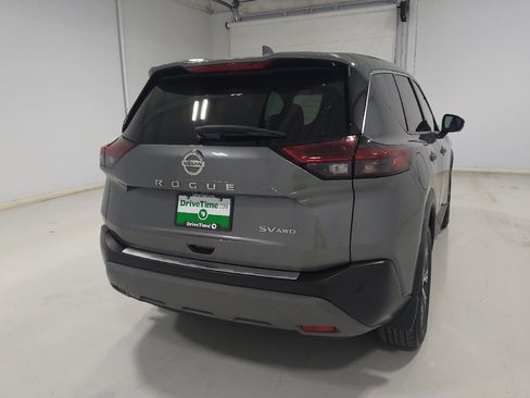 Used 2021 Nissan Rogue SV AWD/4WD image 7