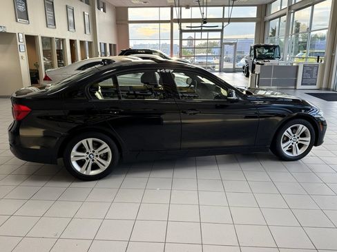 Used 2016 BMW 328i xDrive Sedan AWD/4WD image 8