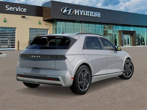 New 2026 Hyundai Ioniq 5 Limited image 4