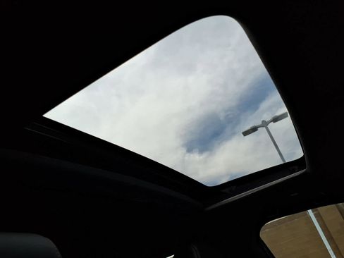 Used 2024 Honda CR-V Sport Touring image 17