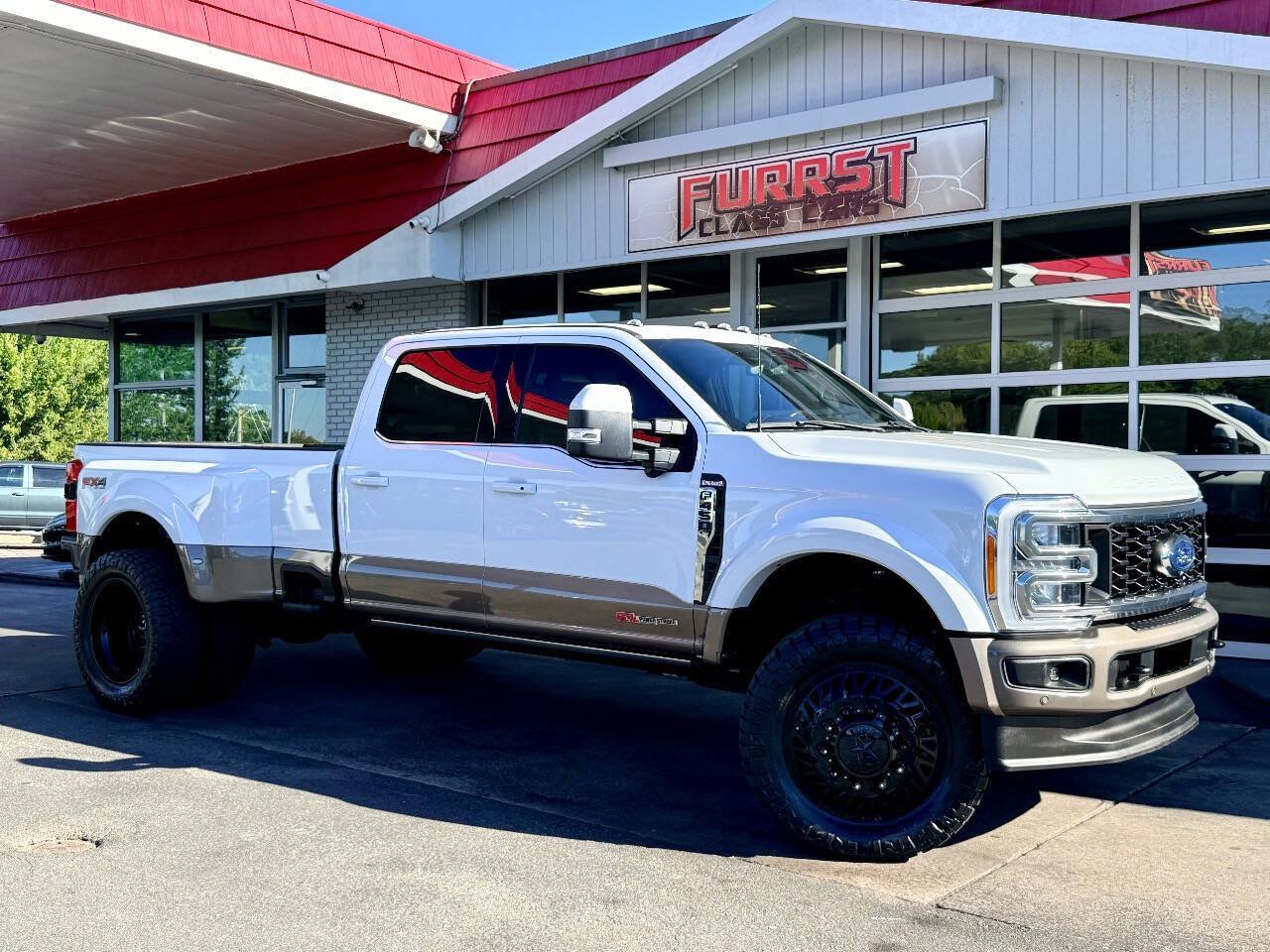 Used 2023 Ford F450 King Ranch w/ FX4 Off-Road Package AWD/4WD image 1