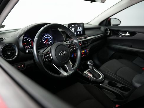 Used 2019 Kia Forte S image 6