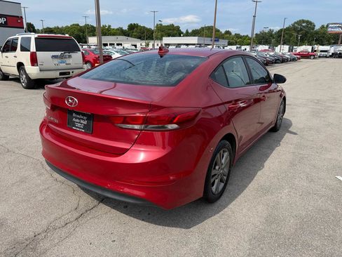 Used 2018 Hyundai Elantra SEL FWD image 3