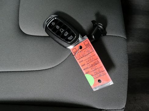 Used 2023 Hyundai Elantra SEL FWD image 23