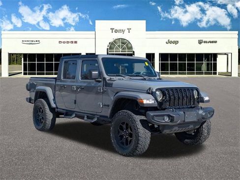 Used 2021 Jeep Gladiator Sport image 1