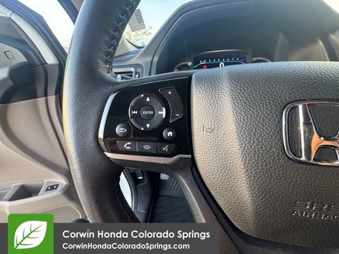 Used 2021 Honda Pilot Touring image 16