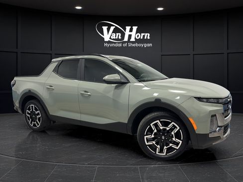 Used 2025 Hyundai Santa Cruz Limited AWD/4WD image 1
