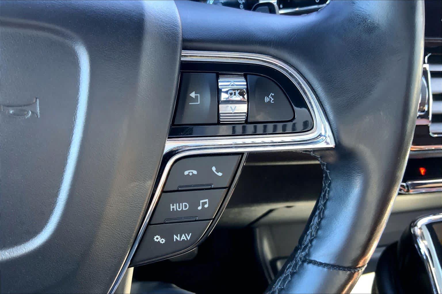 Used 2019 Lincoln Navigator Reserve w/ Cargo Package AWD/4WD image 25