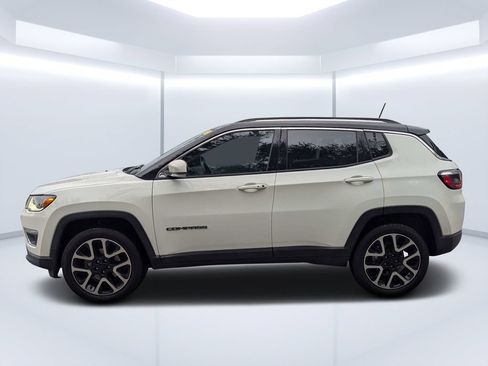 Used 2018 Jeep Compass Limited w/ Navigation Group AWD/4WD image 6