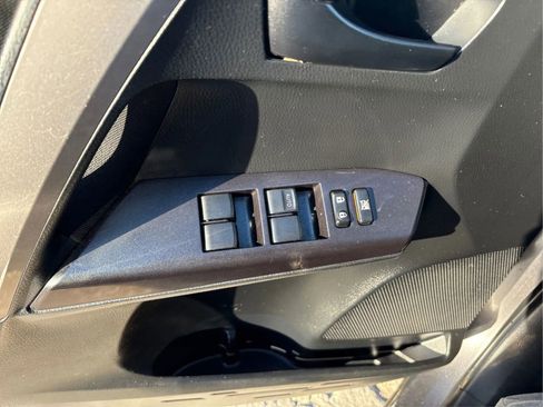 Used 2016 Toyota RAV4 LE image 31