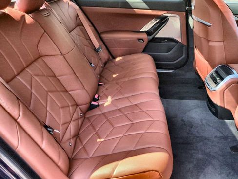 New 2026 BMW i7 xDrive60 image 21