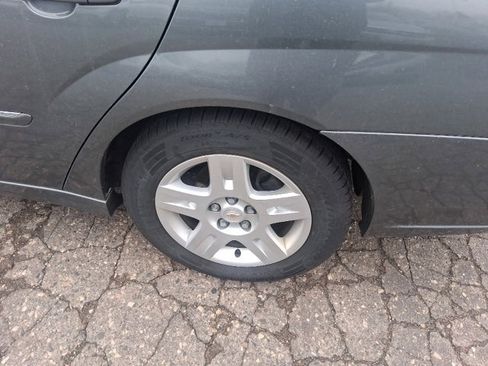 Used 2006 Chevrolet Malibu LT image 18
