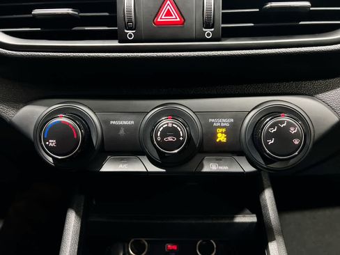 Certified 2023 Kia Forte LXS image 19