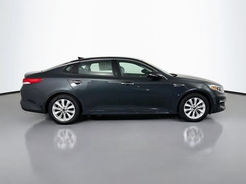 Used 2016 Kia Optima EX w/ Premium Package FWD image 9