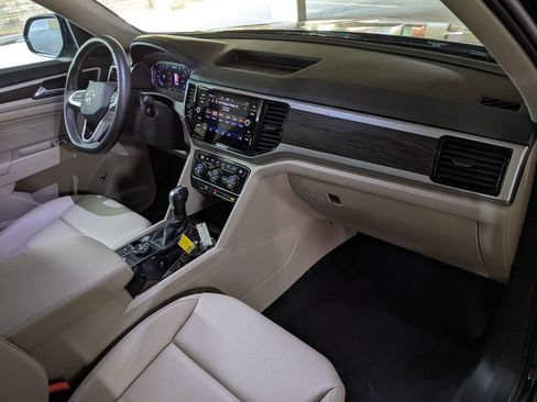 Certified 2023 Volkswagen Atlas SE AWD/4WD image 21