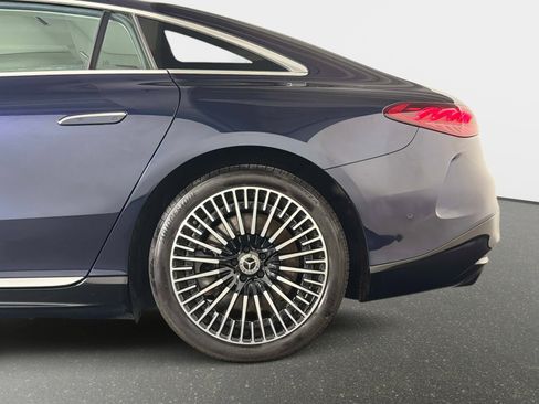 Used 2023 Mercedes-Benz EQS 580 4MATIC Sedan image 14