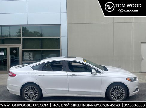 Used 2016 Ford Fusion Titanium FWD image 1