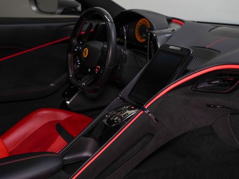 Used 2021 Ferrari Roma image 29