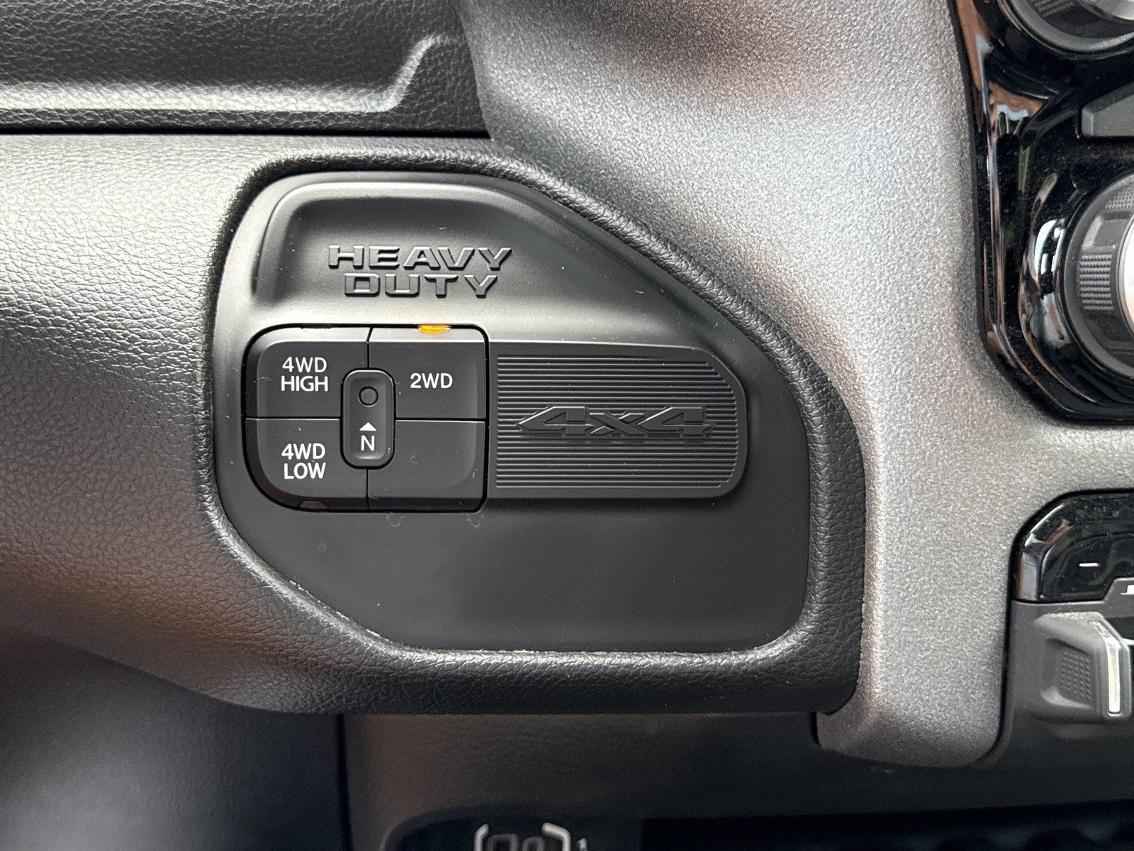 Used 2024 RAM 3500 Tradesman w/ Safety Group AWD/4WD image 29