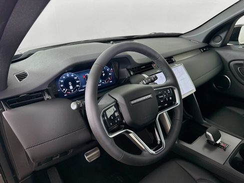 New 2026 Land Rover Discovery Sport Landmark AWD/4WD image 33