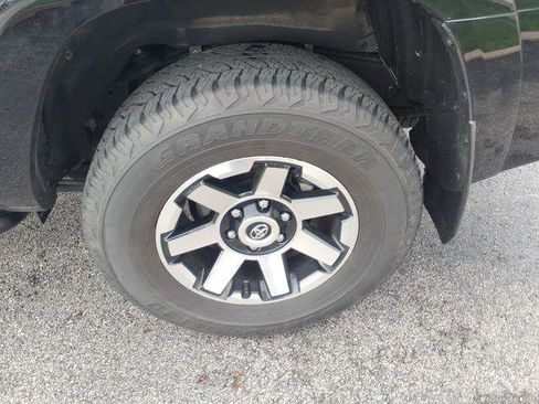 Certified 2023 Toyota 4Runner TRD Off-Road AWD/4WD image 27